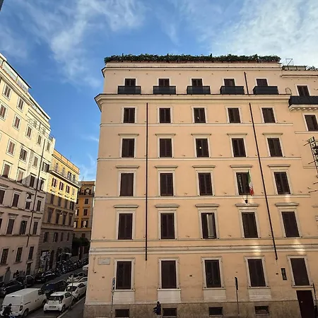 Lumi Hotel