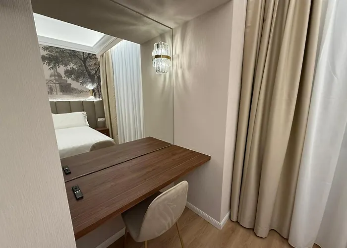 Otel Lumi *